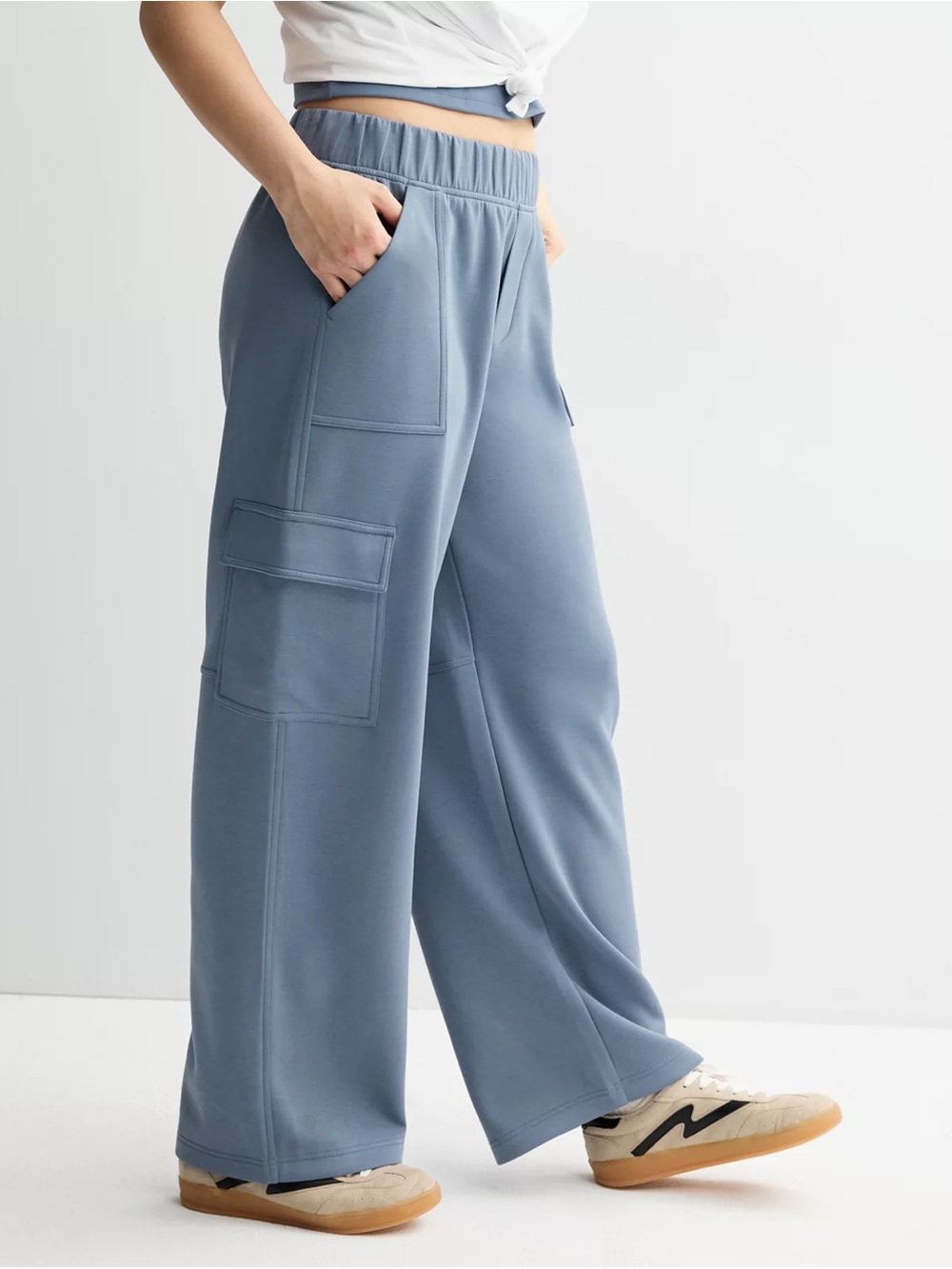 Wide-Leg Cargo Jogger Pants - Slate Blue
